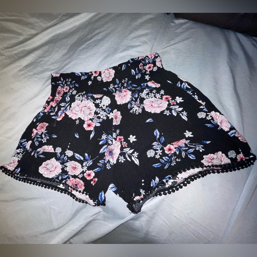 Flower shorts